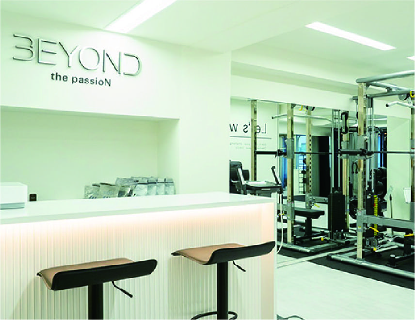 全国150店舗以上展開。圧倒的ブランド力を持つパーソナルジム。